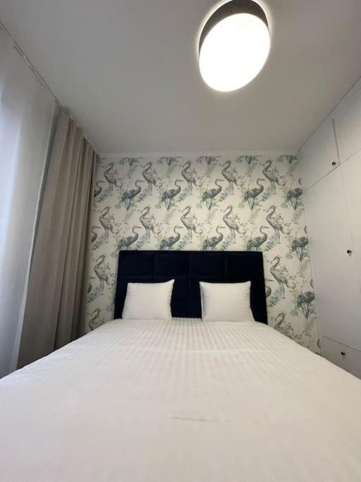 Forum Wola Fine Apartment Варшава Екстериор снимка